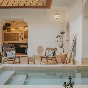 3* Riad Djebel